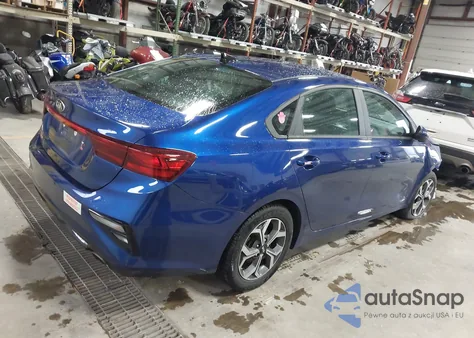 2020 Kia Forte Lxs z USA, uszkodzony, nr VIN 3KPF24AD4LE230004